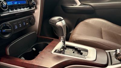 TOYOTA Hilux SRX D4-D 2.8TDi 16v 4x4 2017 - miniatura 16
