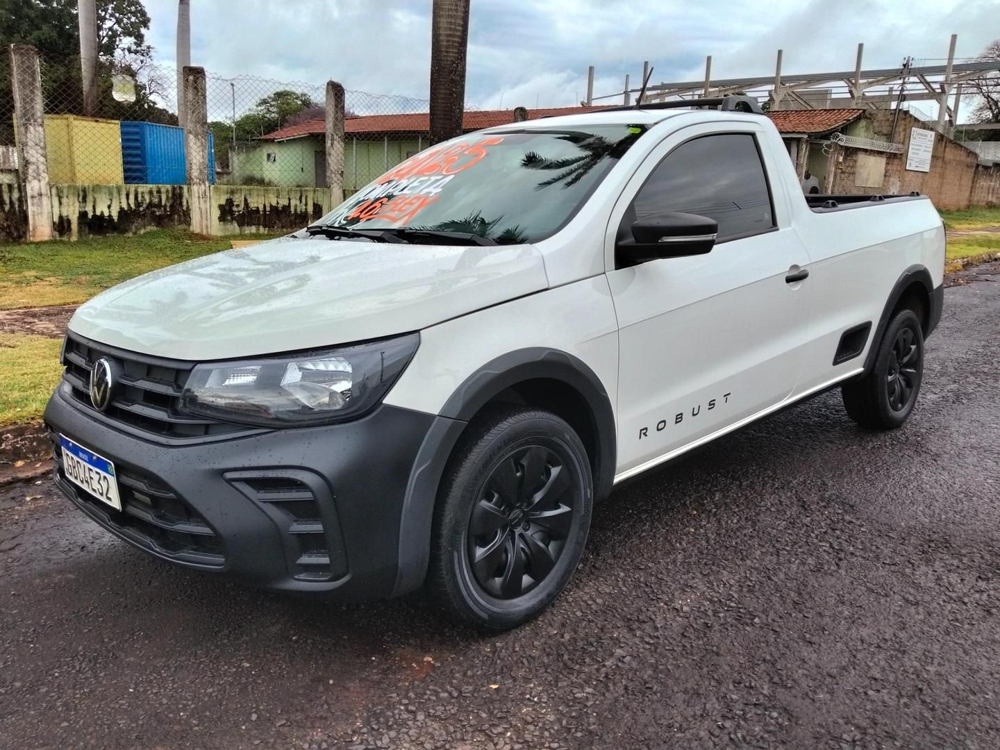 Vista principal de VOLKSWAGEN Saveiro Robust 1.6 C.S. 2025