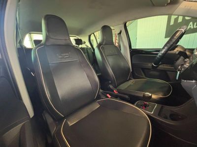 VOLKSWAGEN Up Black 1.0 12v I-Motion 4p. 2015 - miniatura 10