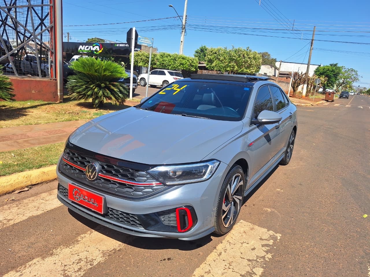 VOLKSWAGEN Jetta GLi 2.0 16v TSi 2024 - miniatura 2