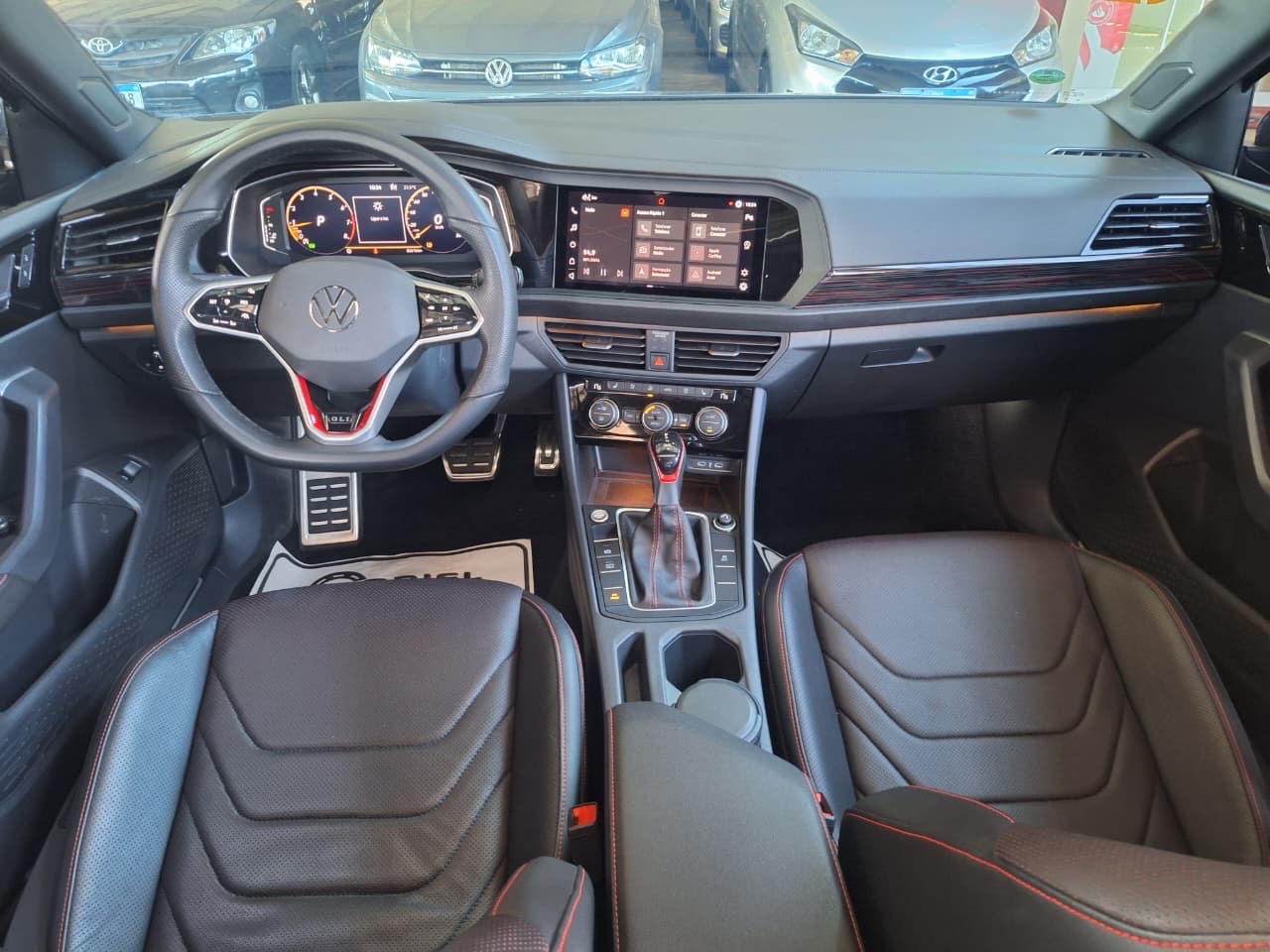 VOLKSWAGEN Jetta GLi 2.0 16v TSi 2024 - miniatura 9