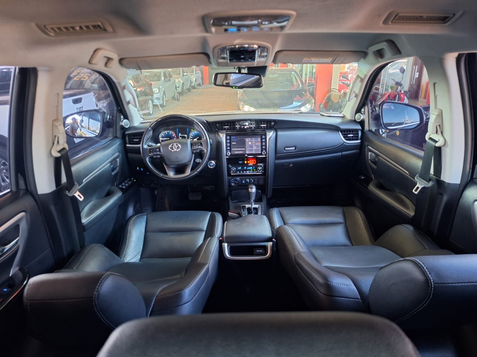 TOYOTA Hilux SW4 SRX D4-D 2.8TDi 16v 4x4 2021 - miniatura 7