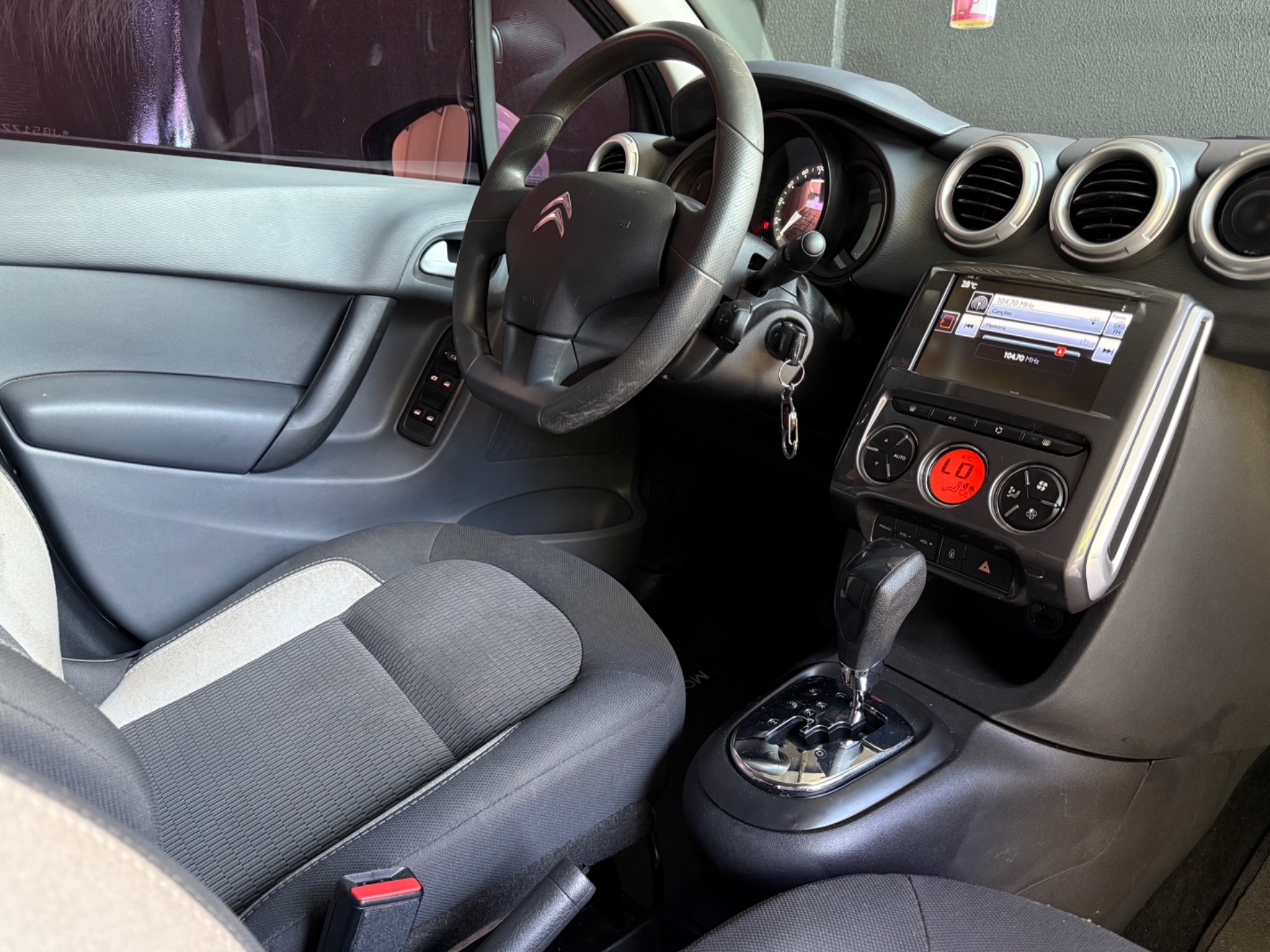 CITROEN C3 Hatch Attraction 1.6 16v 2018 - miniatura 11