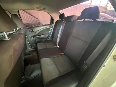 TOYOTA Etios Sedan X 1.5 16v 2018 - miniatura 8