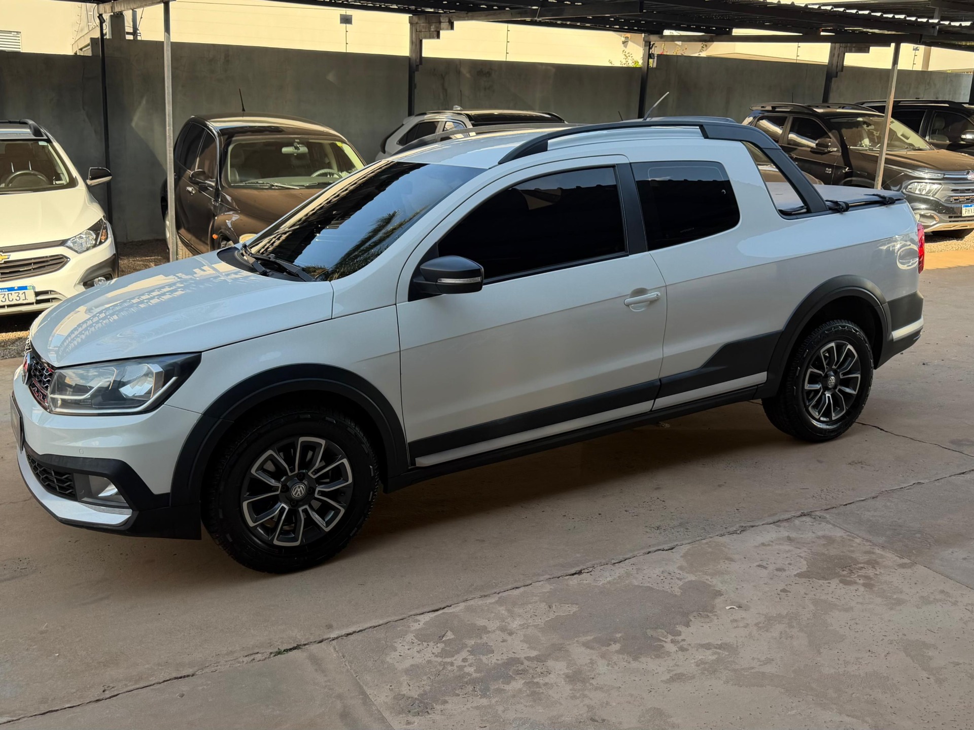 VOLKSWAGEN Saveiro Cross 1.6 16v C.D. 2019 - miniatura 3