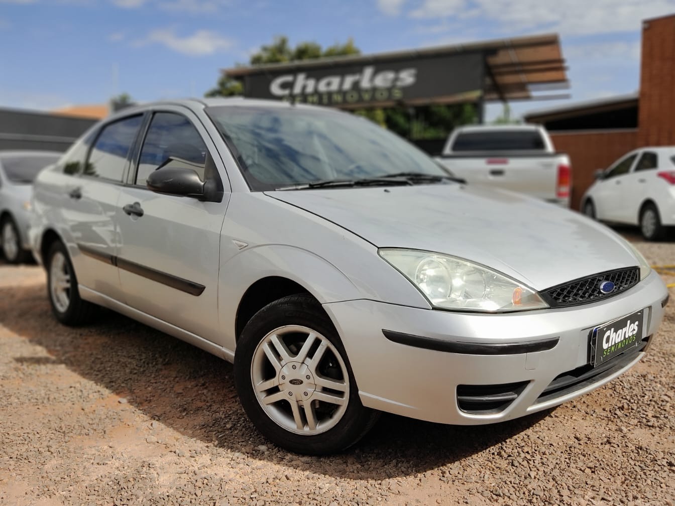 FORD Focus Sedan GLX 1.6 2007 - miniatura 3