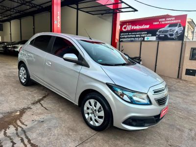 CHEVROLET Onix LT 1.4 2015