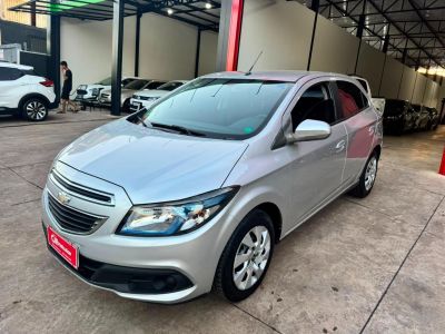 CHEVROLET Onix LT 1.4 2015 - miniatura 2