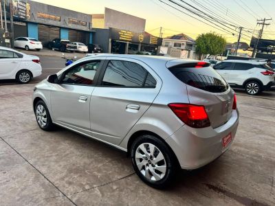 CHEVROLET Onix LT 1.4 2015 - miniatura 8