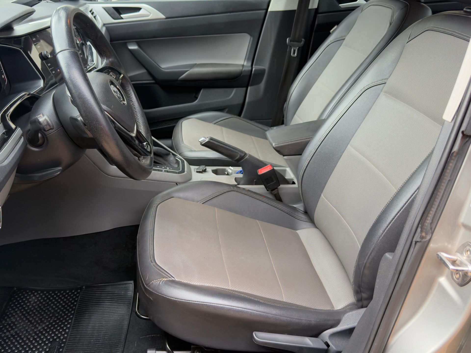 VOLKSWAGEN Virtus Highline 1.0 12v TSi 2020 - miniatura 8