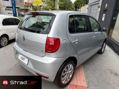 VOLKSWAGEN Fox 1.6 4p. 2013 - miniatura 6