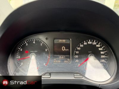 VOLKSWAGEN Fox 1.6 4p. 2013 - miniatura 10