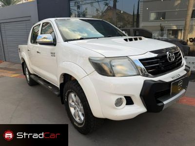TOYOTA Hilux SRV 3.0TD 4X4 C.D. 2012 - miniatura 3
