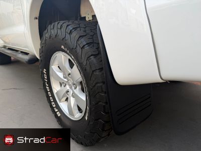 TOYOTA Hilux SRV 3.0TD 4X4 C.D. 2012 - miniatura 13