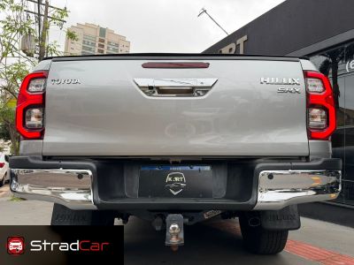 TOYOTA Hilux SRX D4-D 2.8TDi 16v 4X4 C.D. 2023 - miniatura 14