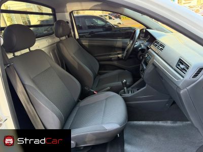 VOLKSWAGEN Saveiro Robust 1.6 16v C.S. 2023 - miniatura 8