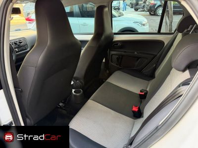 VOLKSWAGEN Up Take 1.0 12v 4p. 2015 - miniatura 8