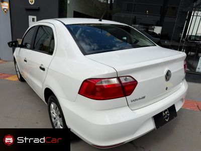 VOLKSWAGEN Voyage Trendline 1.6 2017 - miniatura 4