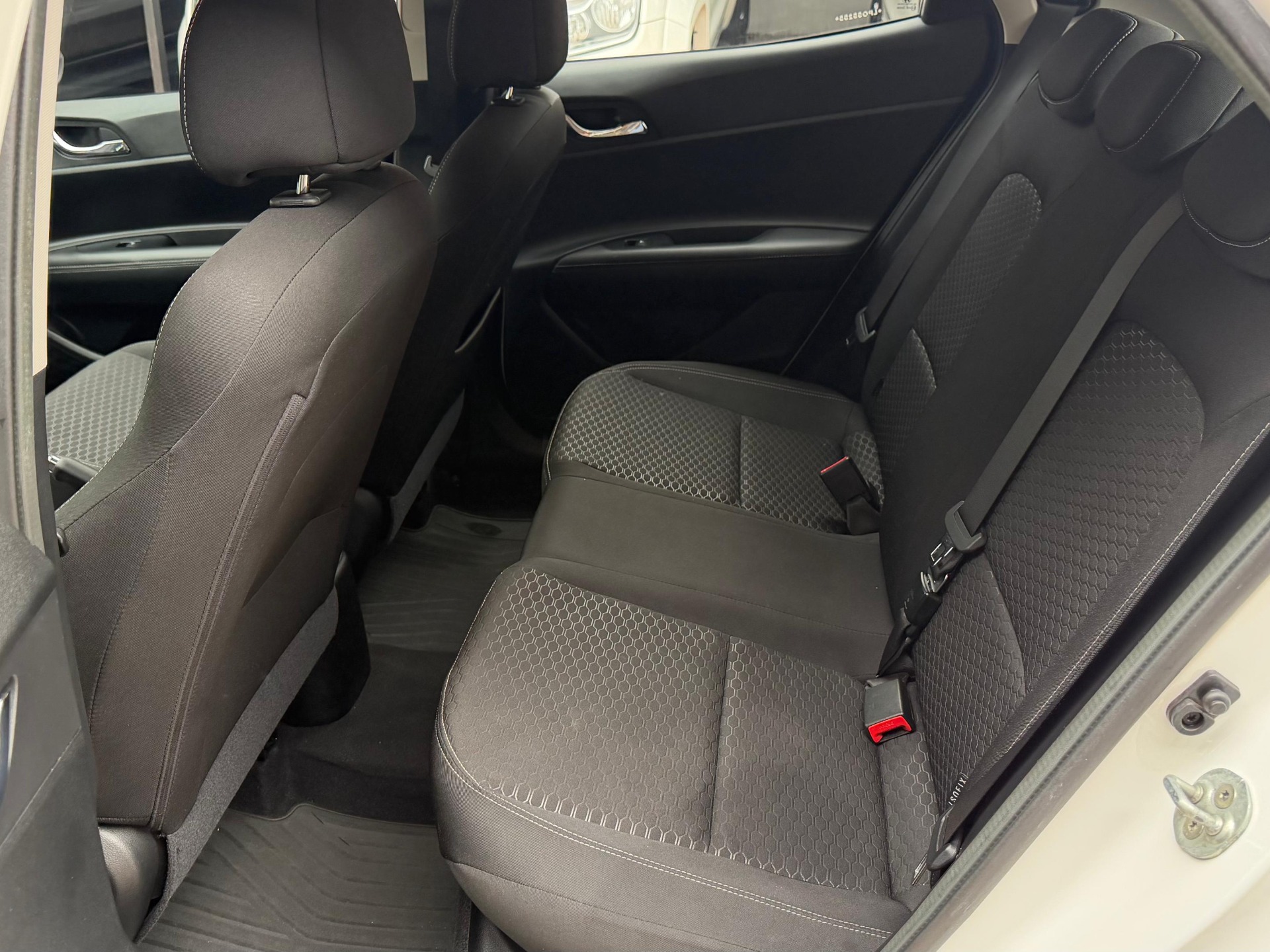 HYUNDAI HB20 Evolution 1.0 12v 2020 - miniatura 8