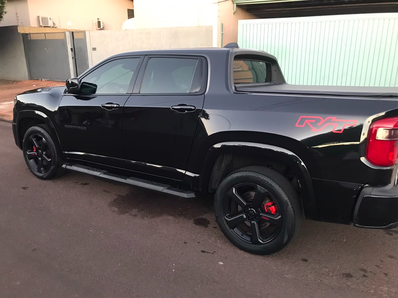 RAM Rampage R/T 2.0T 16v 4x4 2024 - miniatura 2