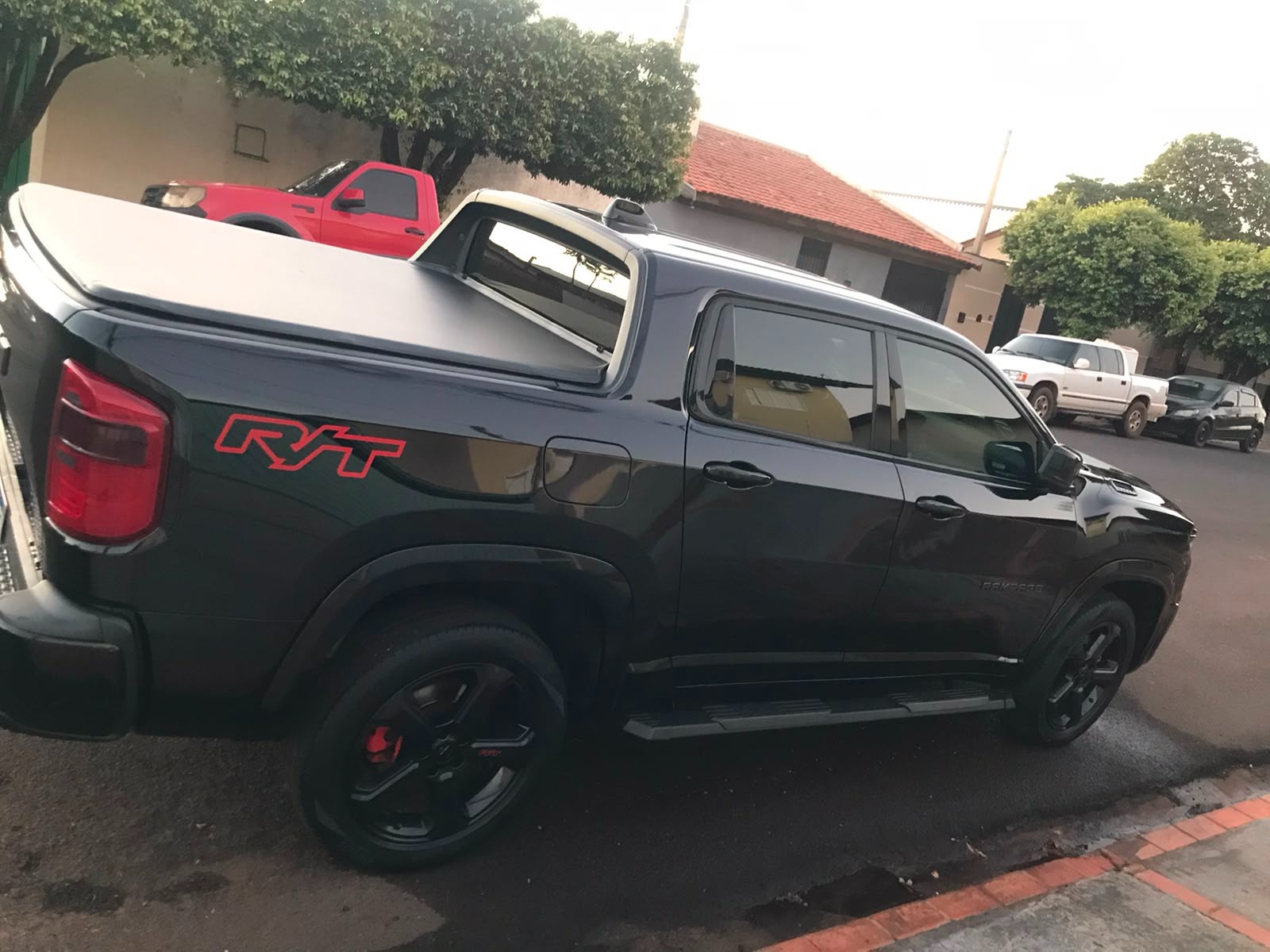 RAM Rampage R/T 2.0T 16v 4x4 2024 - miniatura 3