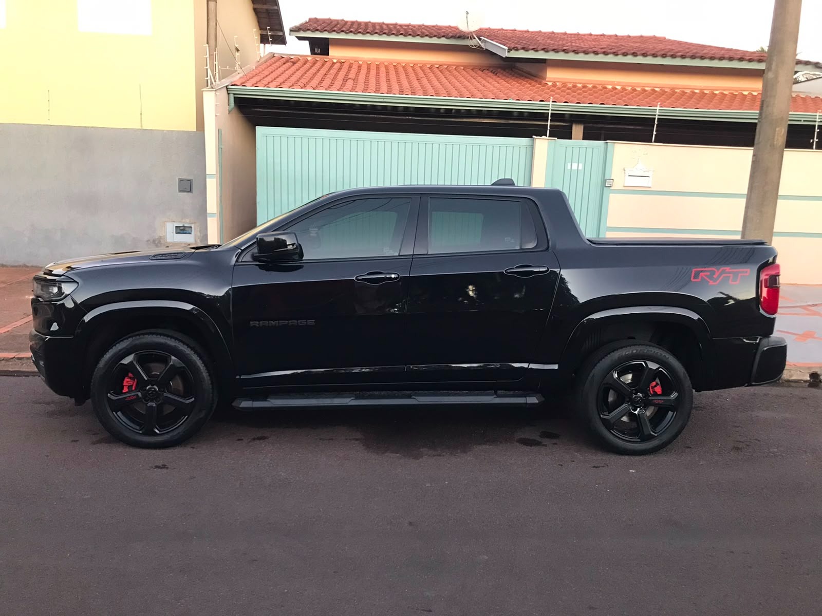 RAM Rampage R/T 2.0T 16v 4x4 2024 - miniatura 4
