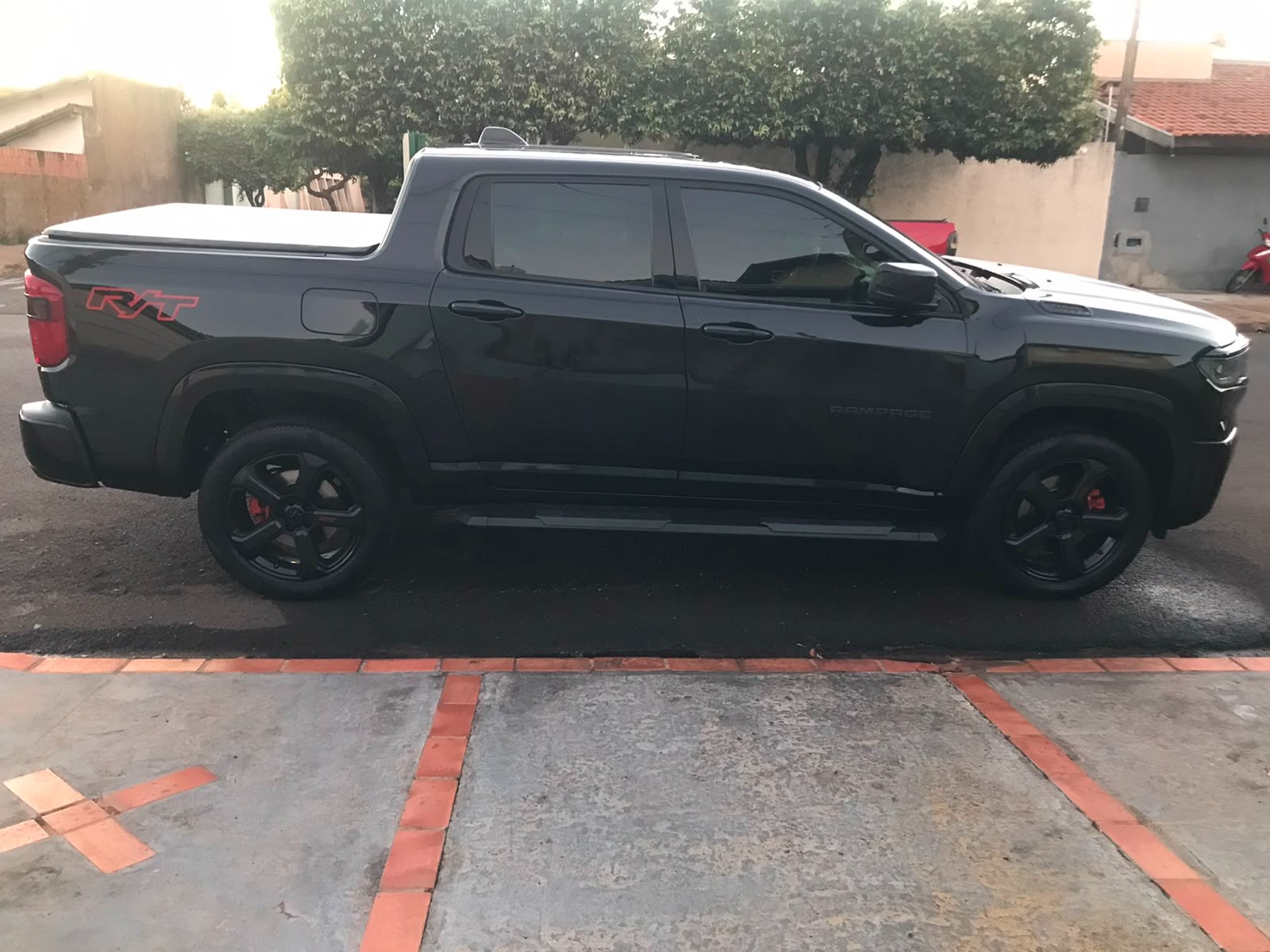 RAM Rampage R/T 2.0T 16v 4x4 2024 - miniatura 5
