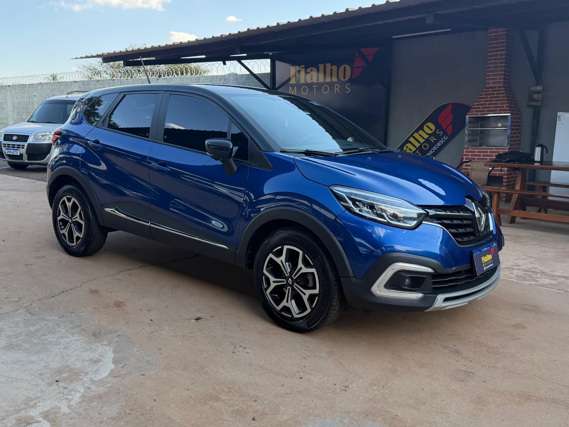 RENAULT Captur Iconic 1.3T 16v 2023