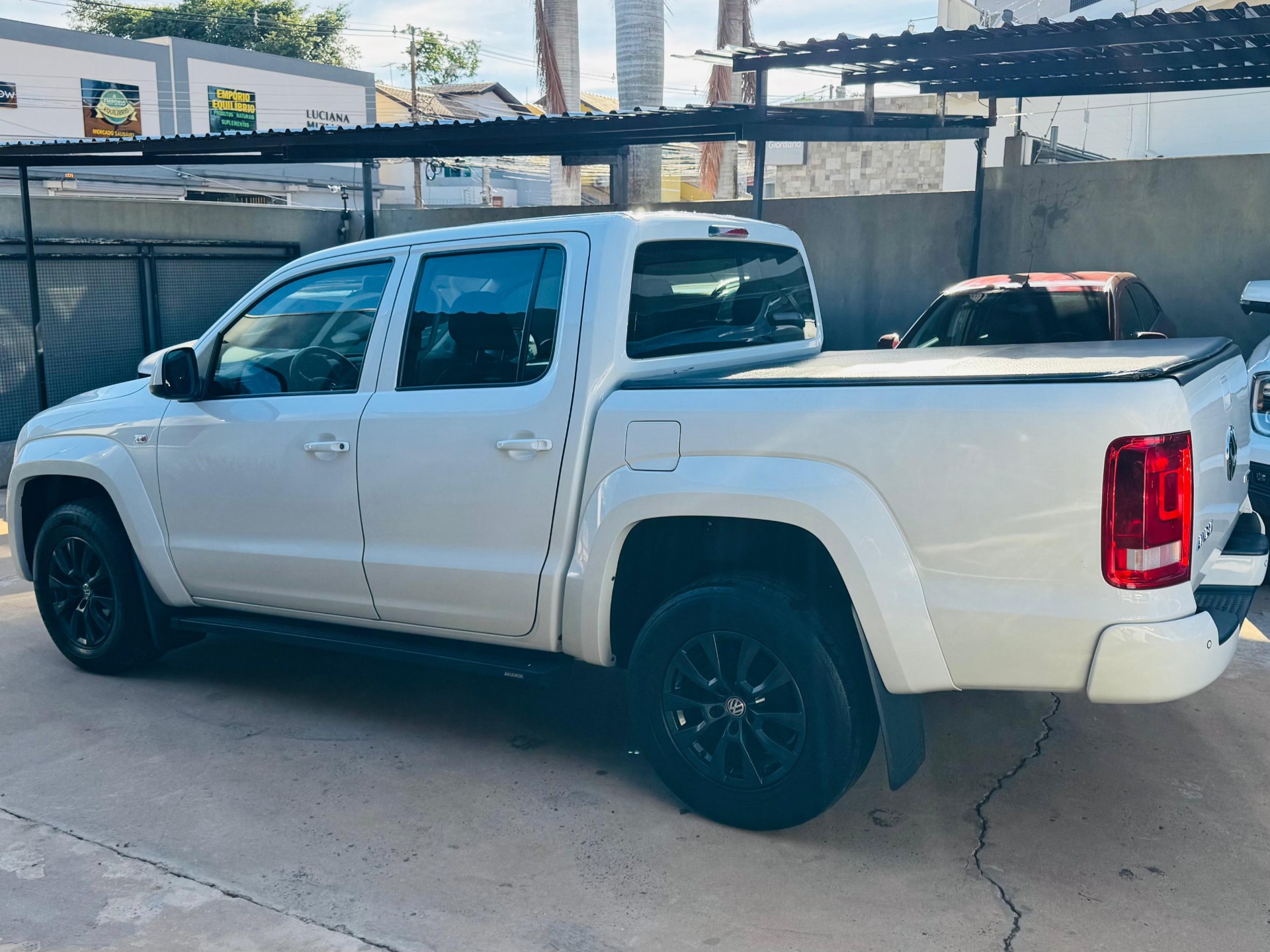 TOYOTA Hilux SR D4-D 2.8TDi 16v 4X4 C.D. 2022 - miniatura 4