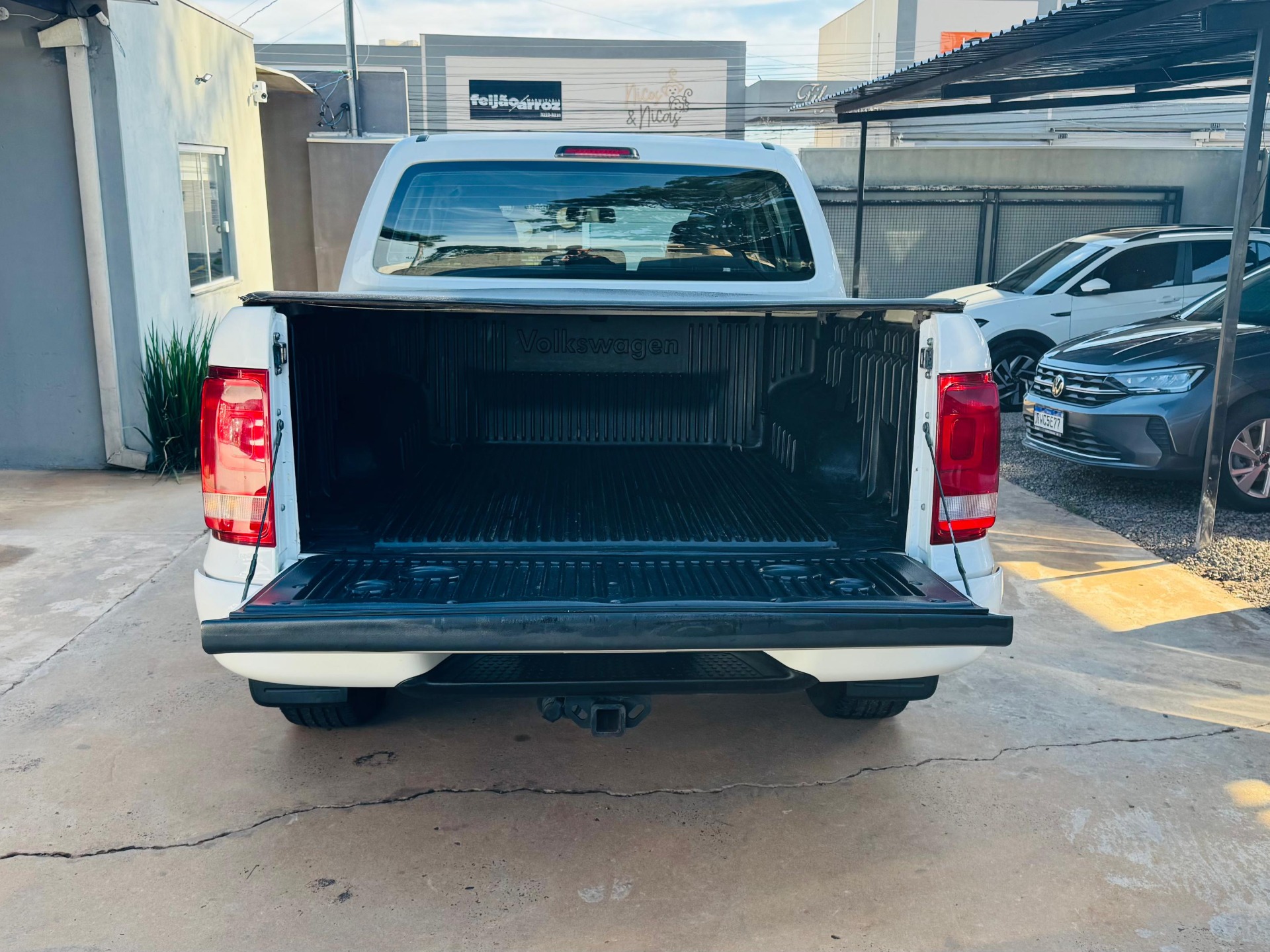 TOYOTA Hilux SR D4-D 2.8TDi 16v 4X4 C.D. 2022 - miniatura 5