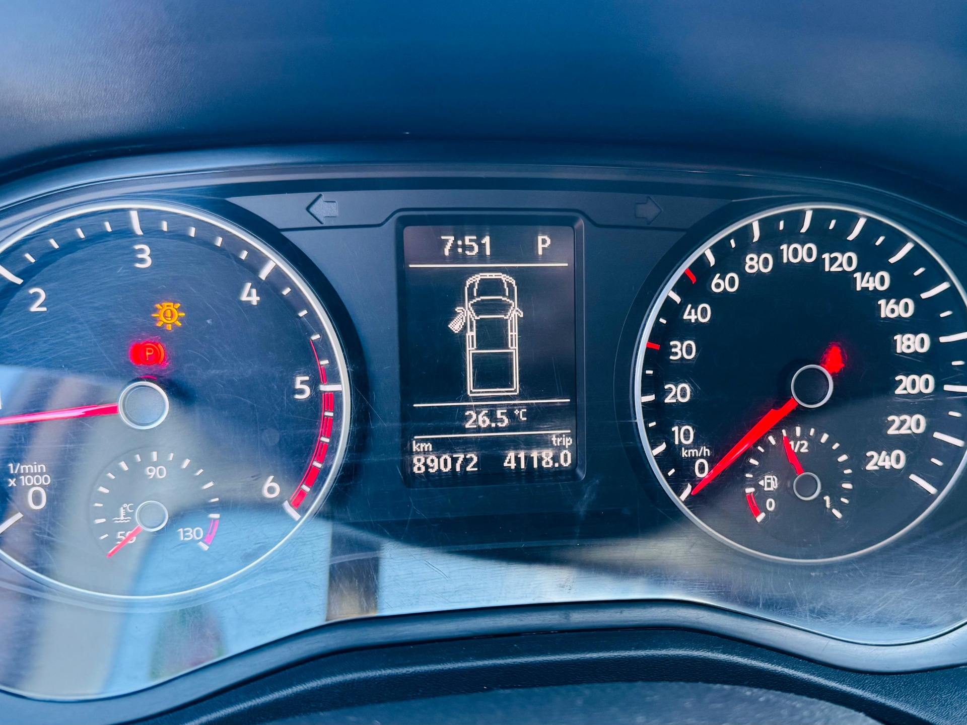 TOYOTA Hilux SR D4-D 2.8TDi 16v 4X4 C.D. 2022 - miniatura 10