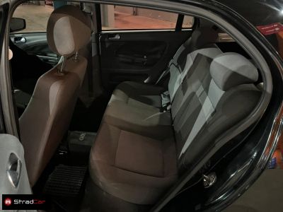 VOLKSWAGEN Gol 1.0 4p. 2009 - miniatura 10