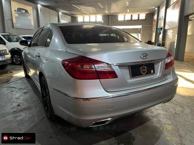 HYUNDAI Genesis 3.8 V6 24v 2013 - miniatura 4