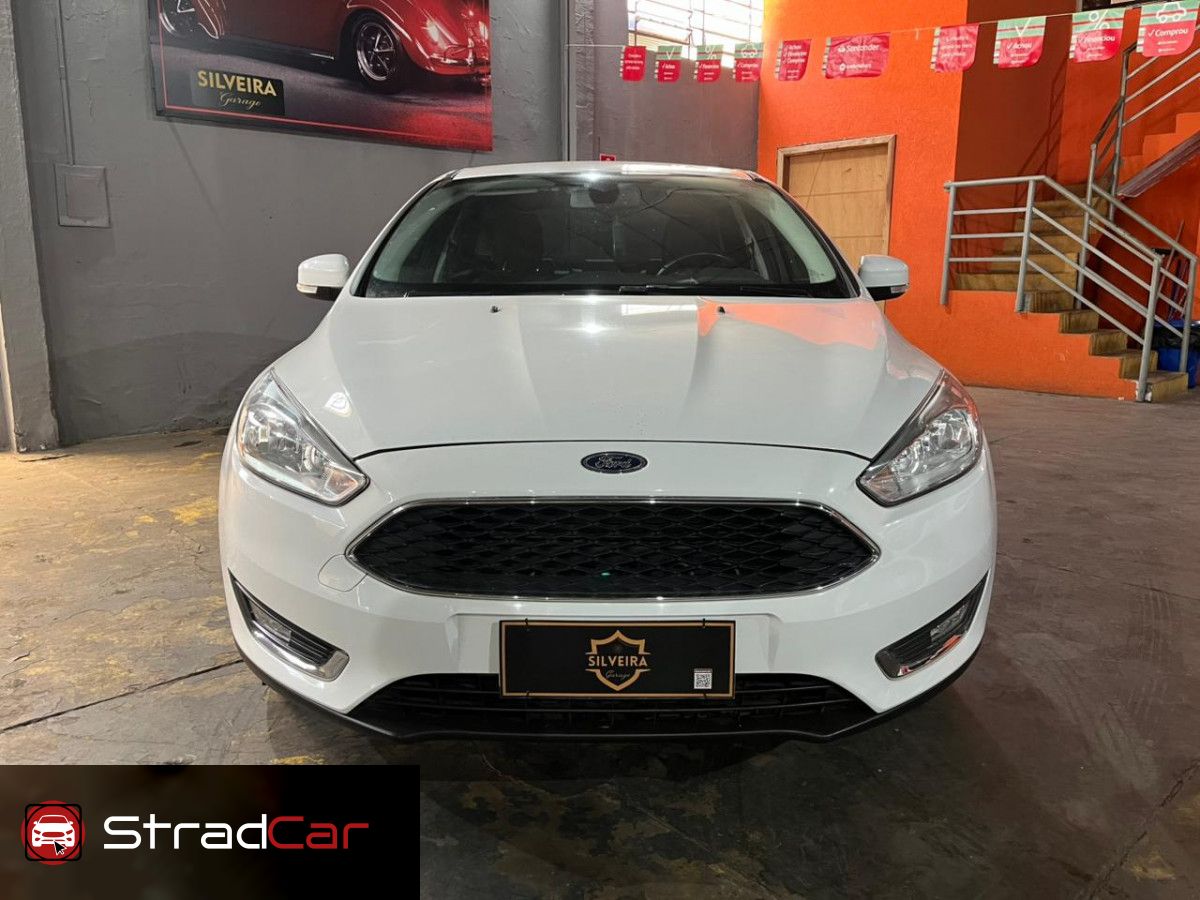 FORD Focus Sedan SE 2.0 16v Powershift 2017 - miniatura 2