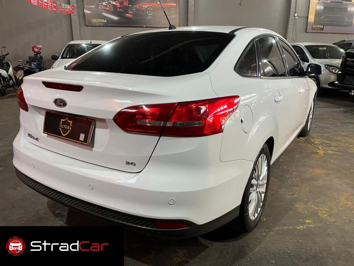 FORD Focus Sedan SE 2.0 16v Powershift 2017 - miniatura 6