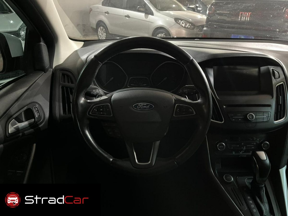 FORD Focus Sedan SE 2.0 16v Powershift 2017 - miniatura 12