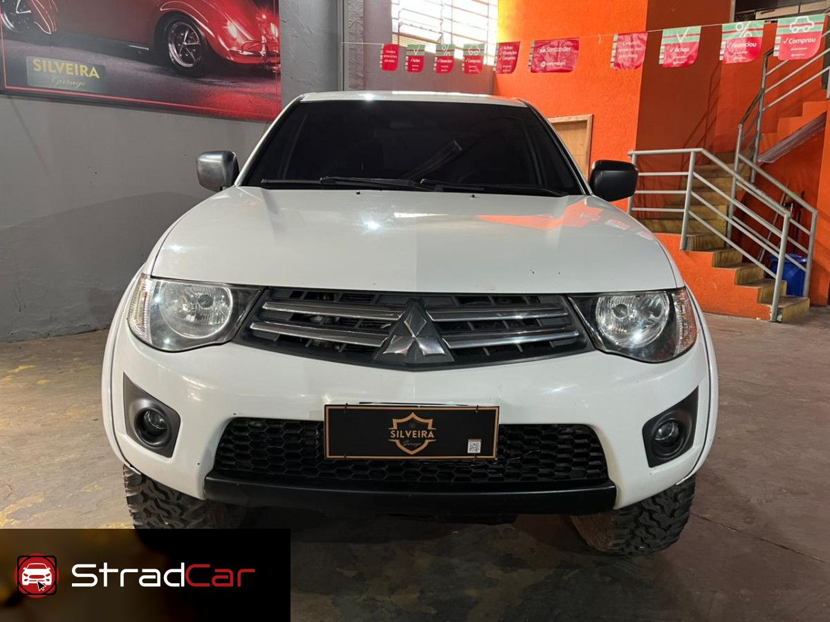 MITSUBISHI L200 Triton HLS 2.4 16v C.D. 2016 - miniatura 2