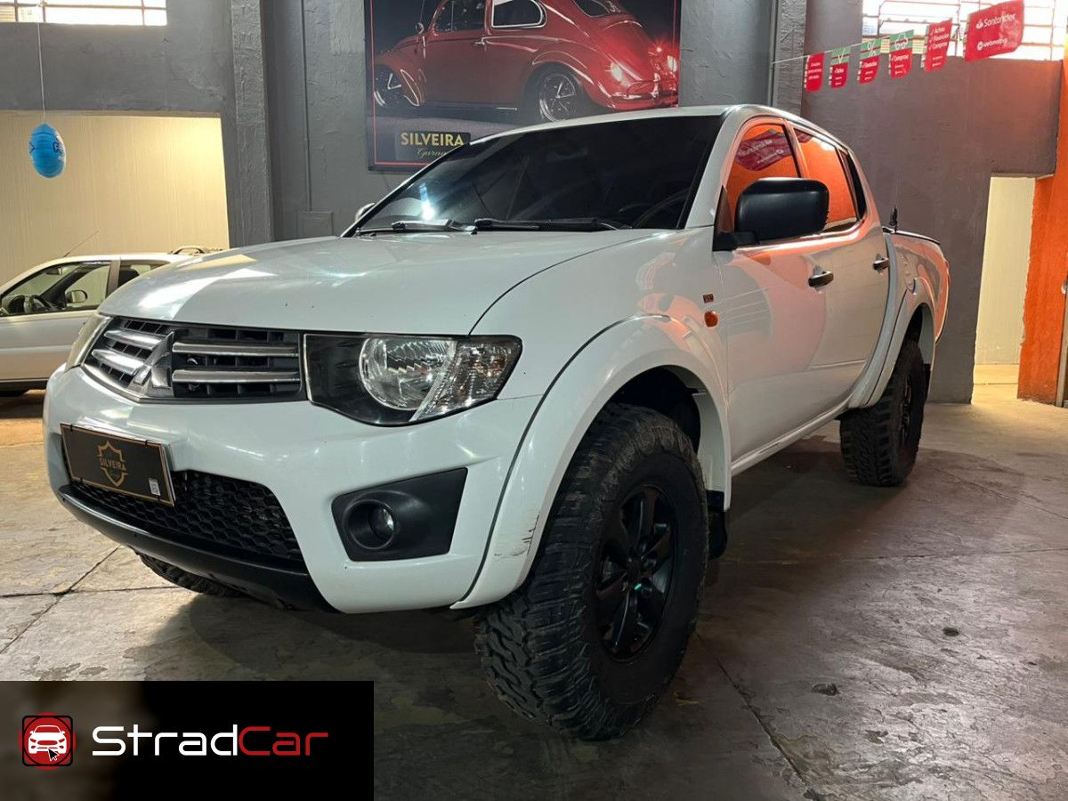MITSUBISHI L200 Triton HLS 2.4 16v C.D. 2016 - miniatura 3