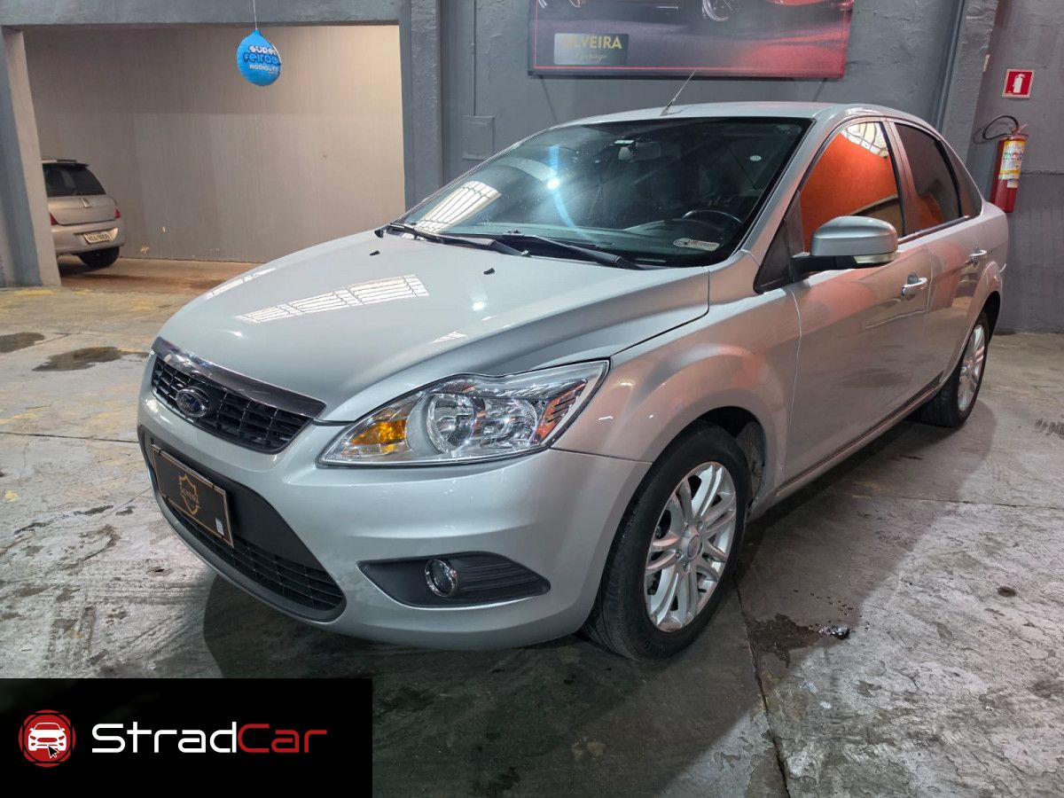 FORD Focus Sedan SE 1.6 16v 2013 - miniatura 3
