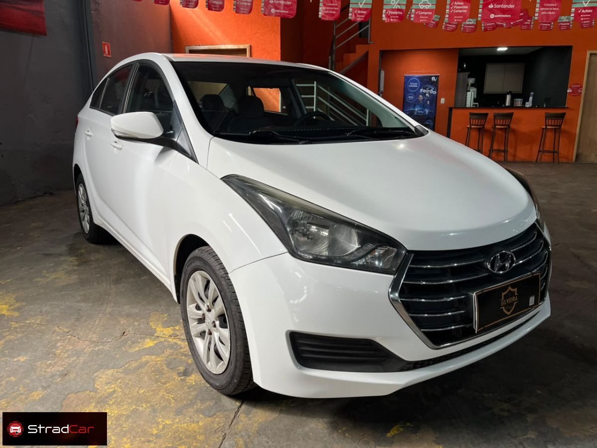 Vista principal de HYUNDAI HB20S Comfort Plus 1.6 16v 2017