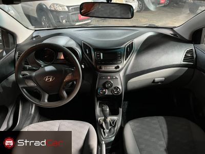 HYUNDAI HB20S Comfort Plus 1.6 16v 2017 - miniatura 11