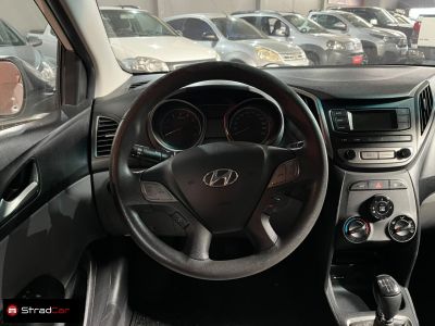 HYUNDAI HB20S Comfort Plus 1.6 16v 2017 - miniatura 12
