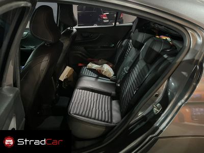 FIAT Fastback Limited Edition 1.3T 16v 2023 - miniatura 10