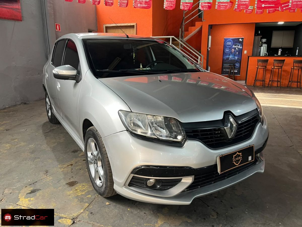 Vista principal de RENAULT Sandero GT Line 1.6 2016