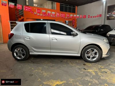 RENAULT Sandero GT Line 1.6 2016 - miniatura 7