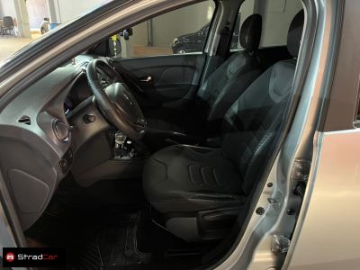 RENAULT Sandero GT Line 1.6 2016 - miniatura 9