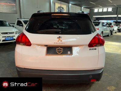 PEUGEOT 2008 Allure Pack 1.6 16v 2022 - miniatura 5
