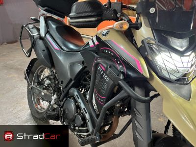YAMAHA XTZ 250 Lander 2023 - miniatura 11