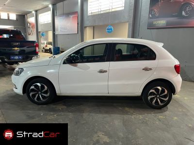 VOLKSWAGEN Gol City 1.6 4p. 2014 - miniatura 8