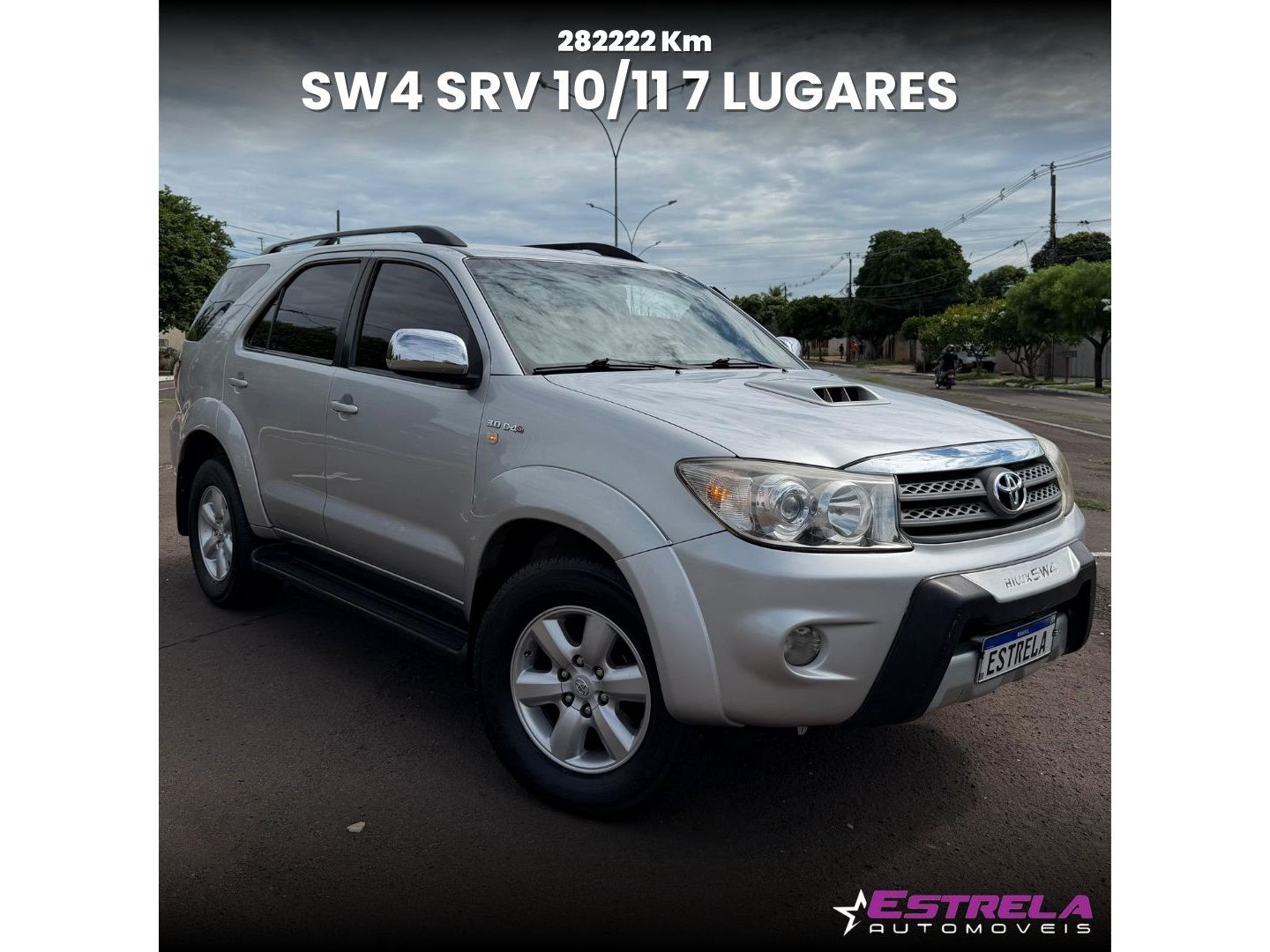 Vista principal de TOYOTA Hilux SW4 SRV D4-D 3.0TDi 16v 4x4 2011